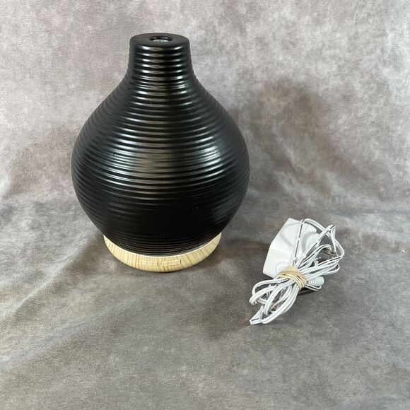 8” Ceramic Intertek Oil Diffuser W/ Light Working Battery Tested - Picture 1 of 5